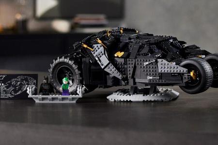 LEGO DC Batman Batmobile Tumbler
