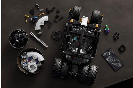 LEGO DC Batman Batmobile Tumbler