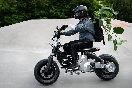 BMW Motorrad Concept CE 02