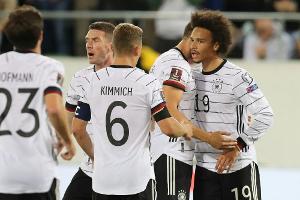 Zäh, so zäh: Flick-Debüt ohne Esprit