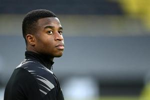 Moukoko jüngster Spieler der deutschen U21-Geschichte