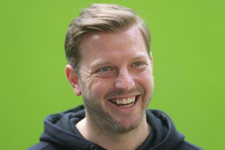 Kohfeldt als Amazon-Experte im Einsatz Kohfeldt als Amazon-Experte im Einsatz