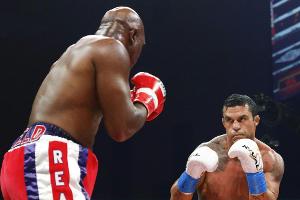 "Das war nicht Evander" - Holyfield verliert nach 109 Sekunden