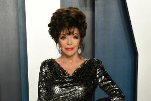 Joan Collins freut sich über ihre dritte Corona-Impfung