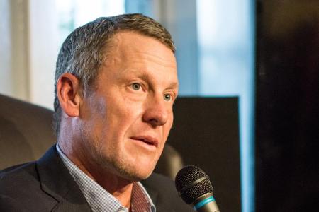 Für Lance Armstrong war es ein Schock. 1996 erhielt der Radsportler die Diagnose Hodenkrebs in fortgeschrittenem Stadium mit...