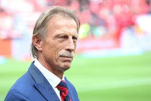 Ex-Bayer-Coach Daum flirtet mit Engagement in England