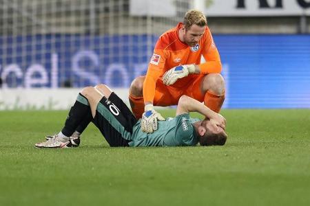 Nach mutmaßlichen Coronafällen: Schalke nimmt Training auf Nach mutmaßlichen Coronafällen: Schalke nimmt Training auf