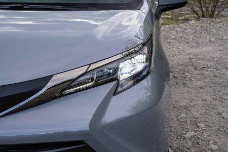 Toyota Sienna Woodland Special Edition