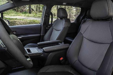 Toyota Sienna Woodland Special Edition