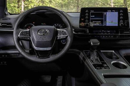 Toyota Sienna Woodland Special Edition