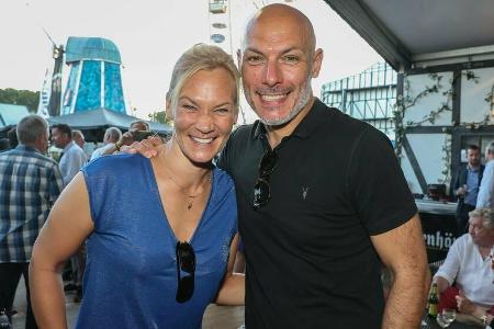 Bibiana Steinhaus und Ehemann Howard Webb bei einer Veranstaltung 2018.