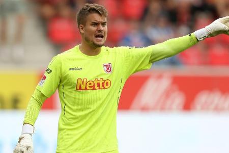 Pokal gegen Bremen: Regensburg hofft auf weitere Elfmeter-Lotterie Pokal gegen Bremen: Regensburg hofft auf weitere Elfmeter-Lotterie
