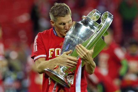 In seiner bewegten Karriere hat Bastian Schweinsteiger nahezu alles gewonnen, was der Fußballsport an Titeln und Trophäen be...