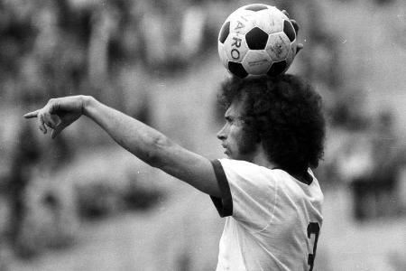 Keine Frage - Paul Breitner war das Idol einer ganzen Generation, ein Genie am runden Leder, das es verstand, auch neben dem...