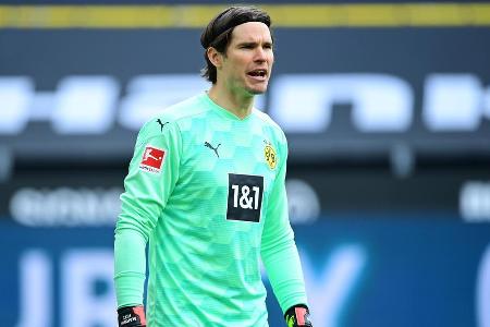 Blieb beim 0:1 (19.) ohne Abwehrchance. Entschärfte Fodens Riesenchance (64.) mit einer klasse Fußabwehr und hielt sein Team...