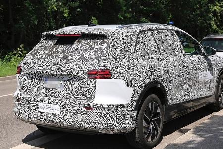 Erlkönig Audi Q5 E-Tron