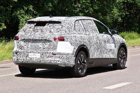 Erlkönig Audi Q5 E-Tron