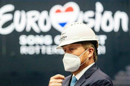 König Willem-Alexander (54) sah sich kürzlich vor Ort die Vorbereitungen zum ESC 2021 an. König Willem-Alexander (54) sah sich kürzlich vor Ort die Vorbereitungen zum ESC 2021 an.