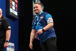 Darts: Schindler löst erstes deutsches WM-Ticket