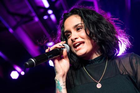 Kehlani ist seit 2019 Mutter einer Tochter. Kehlani ist seit 2019 Mutter einer Tochter.