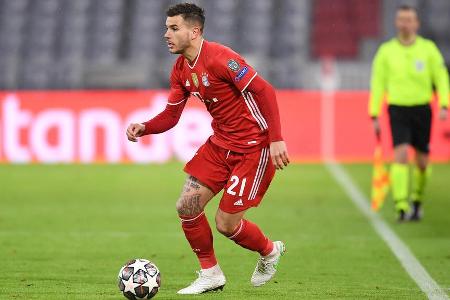 Startete mit viel Elan in die Partie, machte aus seinen Szenen aber zu wenig. Fand in der Defensive zudem nie die optimale L...