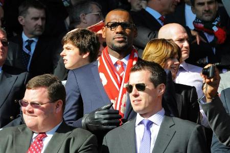 LeBron James vergrößert Anteile am FC Liverpool LeBron James vergrößert Anteile am FC Liverpool