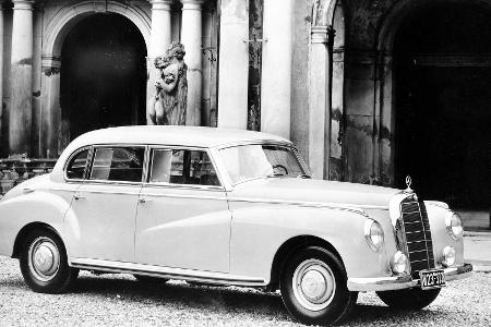 70 Jahre Mercedes 220 (W 187) und 300 (W 186/189)
