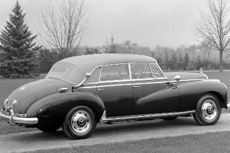 70 Jahre Mercedes 220 (W 187) und 300 (W 186/189)