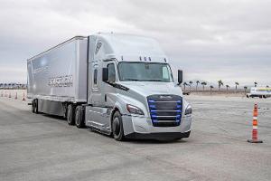 Unterwegs im elektrischen Monster-Lkw