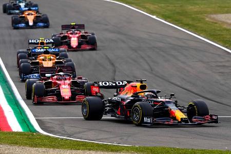 Auf der Traditionsstrecke in Imola stieg am Sonntag das zweite Saisonrennen der Formel 1. In einem wilden Grand Prix mit Reg... Auf der Traditionsstrecke in Imola stieg am Sonntag das zweite Saisonrennen der Formel 1. In einem wilden Grand Prix mit Reg...