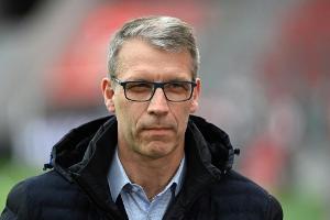 Knäbel plant auf Schalke längerfristig mit Grammozis