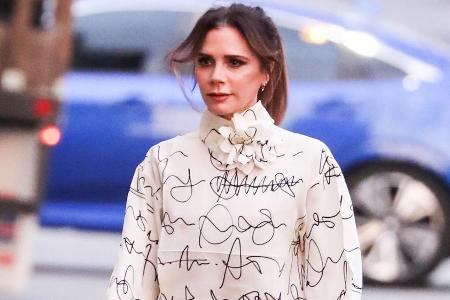 Victoria Beckham wird wohl niemals Crocs tragen - auch nicht die von Justin Bieber. Victoria Beckham wird wohl niemals Crocs tragen - auch nicht die von Justin Bieber.