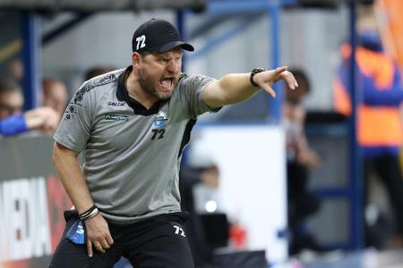 Trainer Baumgart verlässt Paderborn zum Saisonende Trainer Baumgart verlässt Paderborn zum Saisonende