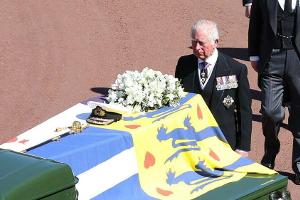 Prinz Charles während der Beerdigung von Prinz Philip