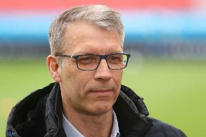 Knäbel: Schalke in drei Jahren "in der Bundesliga mit finanzieller Stabilität"