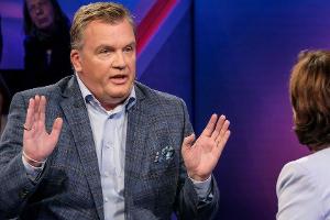 Hape Kerkeling über Karl Lauterbach: "Er braucht eine neue Frisur"