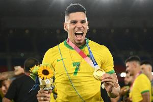 Bayer: Seoane plant mit Olympiasieger Paulinho