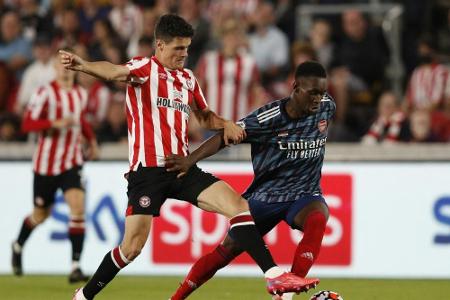 0:2 bei Aufsteiger Brentford: Böser Fehlstart für Arsenal und Leno 0:2 bei Aufsteiger Brentford: Böser Fehlstart für Arsenal und Leno