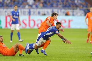 Trotz Führung: Schalke verspielt nächsten Sieg