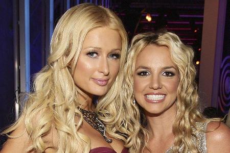 Paris Hilton (l.) und Britney Spears gemeinsam bei den MTV Video Music Awards im Jahr 2008. Paris Hilton (l.) und Britney Spears gemeinsam bei den MTV Video Music Awards im Jahr 2008.