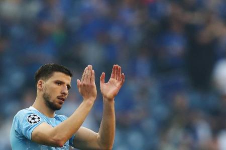 Dias verlängert bis 2027 bei ManCity Dias verlängert bis 2027 bei ManCity