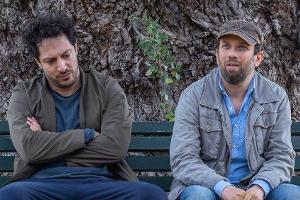 Fahri Yardim und Christian Ulmen (r.) in der vierten Staffel von "jerks."