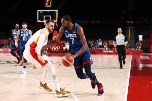 Sieg gegen Spanien: US-Basketballer im Olympia-Halbfinale
