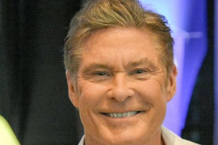 Auch David Hasselhoff (69) zog in der ersten Staffel in das Auch David Hasselhoff (69) zog in der ersten Staffel in das