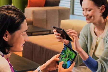 Samsung veröffentlicht schon bald zwei neue Falt-Smartphones Samsung veröffentlicht schon bald zwei neue Falt-Smartphones