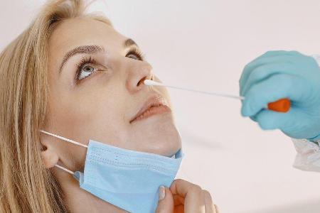 Corona-Schnelltests werden ab Oktober 2021 nicht mehr kostenlos zur Verfügung gestellt.