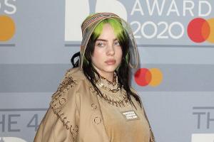 Darum ist Billie Eilish "nicht glücklich" mit ihrem Körper