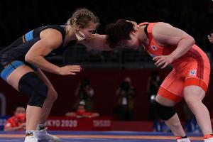 Historische Medaille sicher: Ringerin Rotter-Focken kämpft um Gold