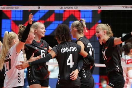 EM-Vorrunde: Erster Sieg für deutsche Volleyballerinnen EM-Vorrunde: Erster Sieg für deutsche Volleyballerinnen