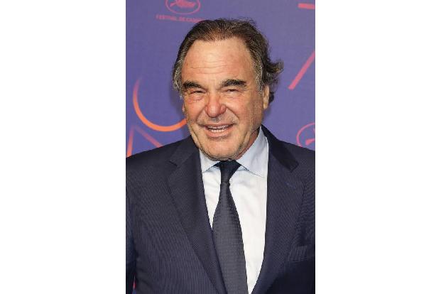 Regisseur Oliver Stone dreht gerade eine Dokumentation in Russland und nutzte die Gelegenheit, sich in jenem Land im Dezembe...